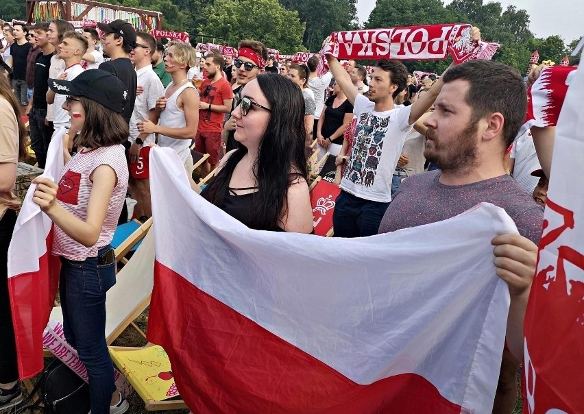 Restrykcyjne obostrzenia dotyczące stroju na mundialu. Na baczności muszą mieć się zwłaszcza kobiety