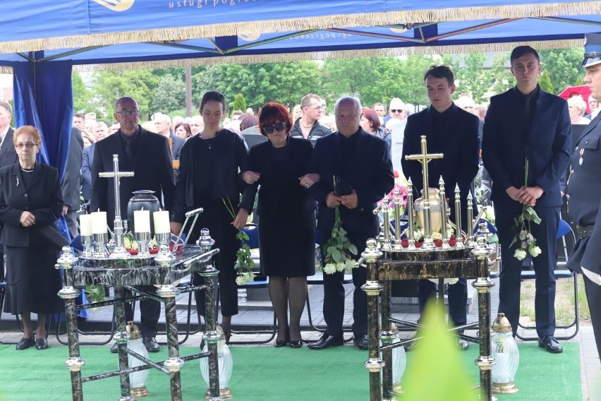 Uroczystości pogrzebowe tragicznie zmarłej Ilony Rafalskiej - radnej Sejmiku Wojewódzkiego [ZDJĘCIA] Pogrzeb Ilony Rafalskiej