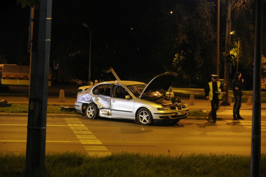 Wypadek na skrzyżowaniu Wernera i Mireckiego w Radomiu....