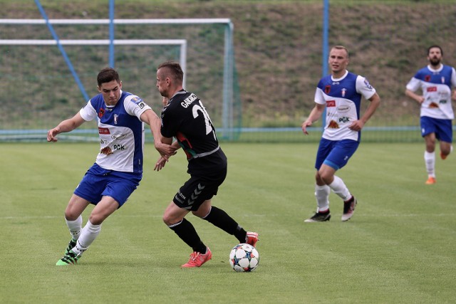 W meczach u siebie piłkarze Olimpii Zambrów zdobyli dziesięć z wszystkich 13 punktów.
