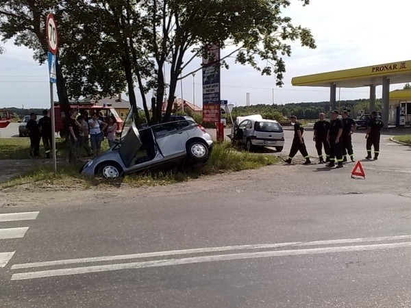 Do wypadku doszło przy stacji paliw