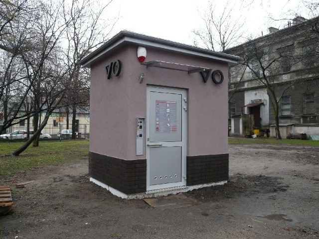 Nowy nabytek pabianickiego magistratu - toaleta za ponad 80 tys. zł.