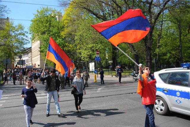W całym województwie małopolskim żyje ok. 670 Ormian. Wśród nich Polacy ormiańskiego pochodzenia, imigranci z Armeńskiej SRR oraz współczesnej Armenii, którzy są specjalistami z zakresu IT czy bankowości.