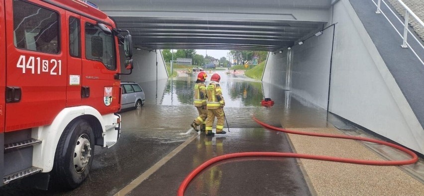 Ponad 170 interwencji strażaków w województwie śląskim po weekendowych opadach