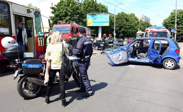 Wypadek na Pomorzanach. Uwaga na utrudnienia.