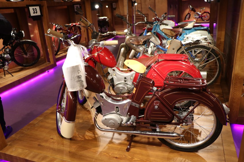 Mopedy z niezwykłej szuflandii. Muzeum Motorowerów Moped Retro w Kasina Ski, będzie ozdobą Małopolski [ZDJĘCIA]