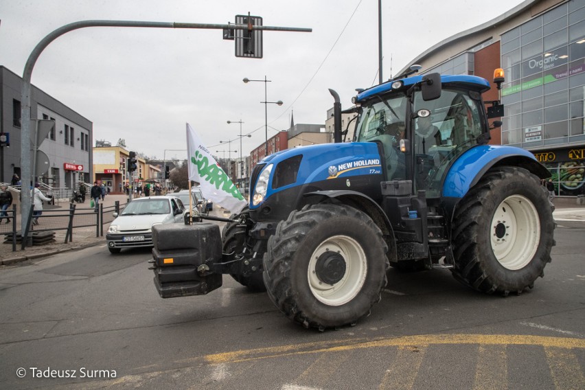  W Stargardzie rolnicy zablokowali ulicę Bydgoską