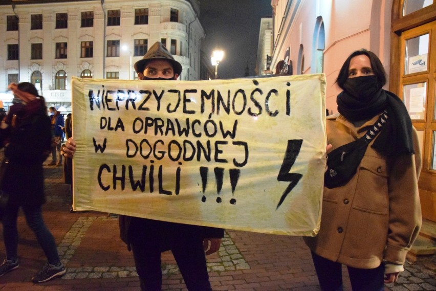Wtorkowy Strajk Kobiet w Bielsku-Białej zgromadził więcej...