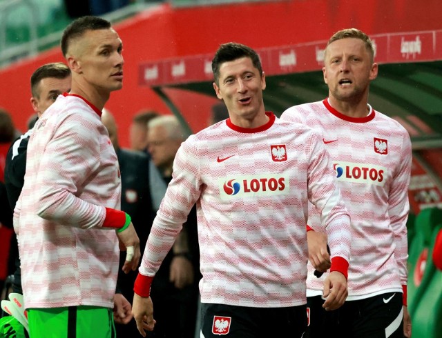 Reprezentacja Polski na Stadionie Wrocław, wybudowanym z myślą o Euro 2012, gościła do tej pory 12-krotnie. W środę Biało-Czerwoni podejmą w tym miejscu Walię w ramach 1. kolejki Ligi Narodów. Przypomnijcie sobie wraz z nami poprzednie mecze kadry we Wrocławiu.DO KOLEJNYCH ZDJĘĆ MOŻNA PRZEJŚĆ ZA POMOCĄ GESTÓW LUB STRZAŁEK