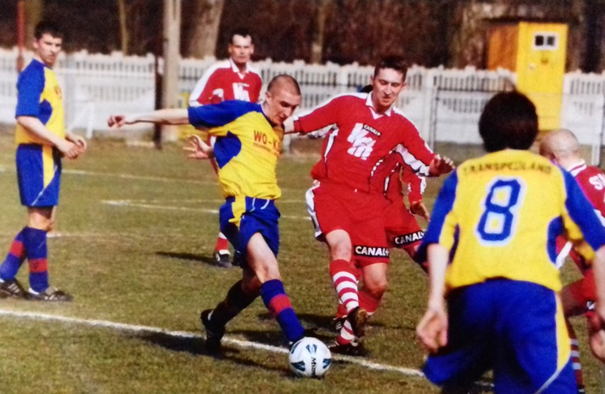 LKS Niedźwiedź - Stal Stalowa Wola (2002)