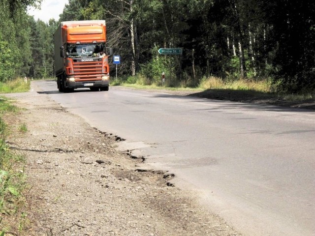 O remont drogi numer 744 mieszkańcy gminy Mirzec zabiegają kilkanaście lat.