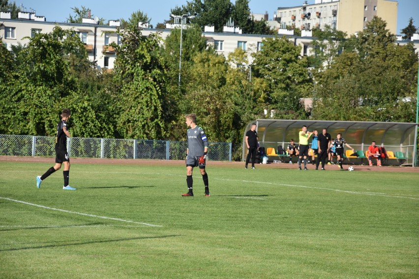 Piłkarze KKP Korona Kielce po dobrym meczu zremisowali z Wisłą Kraków 1:1 w Centralnej Lidze Juniorów do 15 lat [ZDJĘCIA, WIDEO]