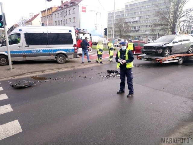 Opole. Kolizja na skrzyżowaniu Wrocławskiej z Niemodlińską.