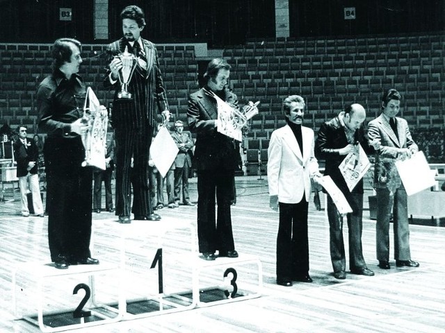 W 1975 roku Jan Stoppel został Mistrzem Polski we Fryzjerstwie Męskim. Zawody odbyły się w Poznaniu