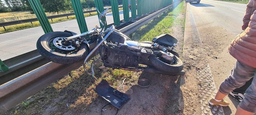 Wypadek motocyklisty na A4 pod Wrocławiem.