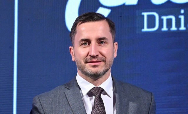 Kamil Suchański, najlepszy radny w regionie podczas gali wręczenia nagród w Hotelu Binkowski w Kielcach