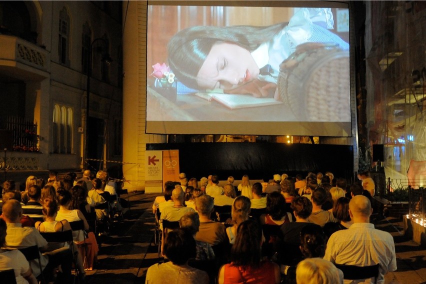 W połowie lipca wystartuje w Gorlicach na dziedzińcu ratusza kino letnie