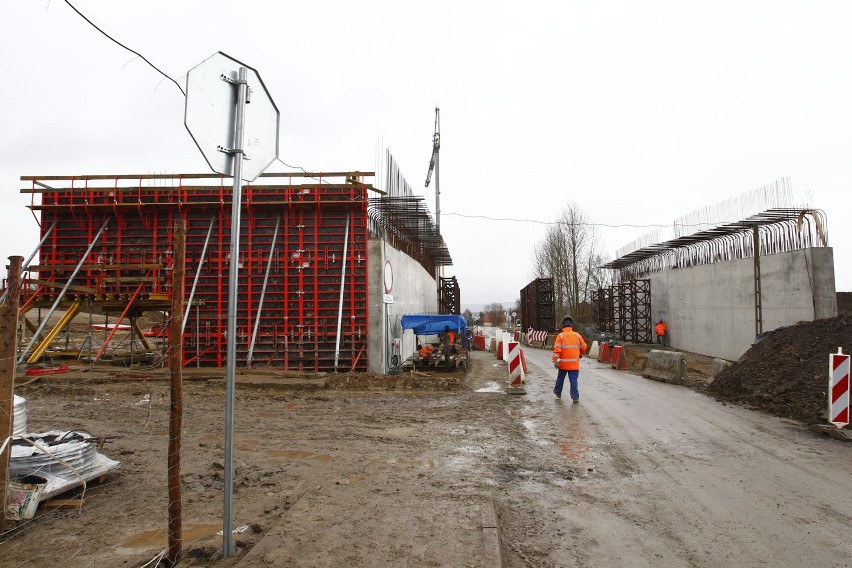 Budowa drogi S19 w Kielanówce.