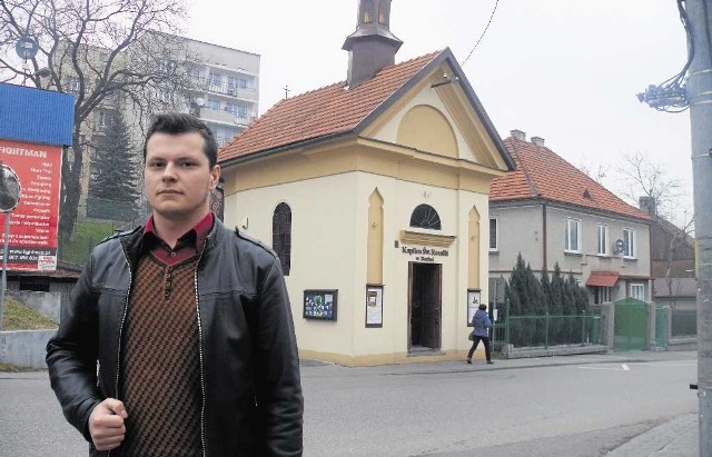 W przyszłości taka sytuacja już nie powinna się powtórzyć - grzmi Artur Gądek. Zaprotestował u burmistrza Bochni przeciwko ulokowaniu komisji do głosowania w kaplicy św. Rozalii