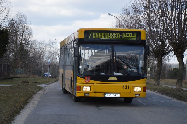 W jednym z miejskich autobusów zostanie zamontowany system powiadamiania głosowego. Skarżysko walczy o 10 milionów euro, już ma zagwarantowane 100 tysięcy złotych z Funduszy Norweskich.