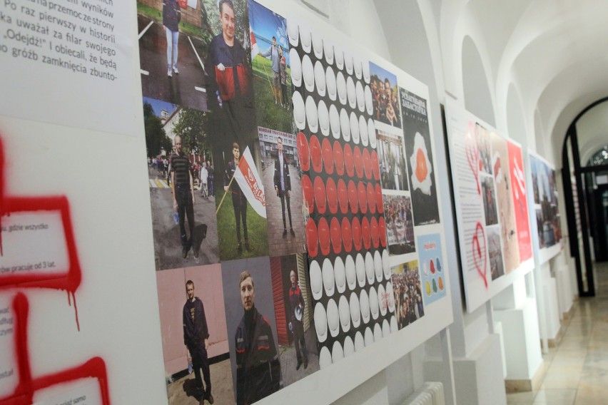 Rozdroża otworzyły nową galerię i zapraszają na wystawę „Białoruś 2020. Trauma i śmiech”