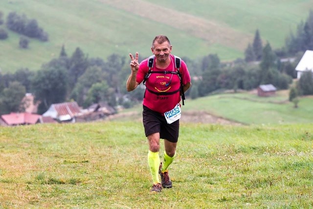 Jacek Łabudzki przebiegł prawie 80-kilometrową trasę. Zajął drugie miejsce w swojej grupie wiekowej.