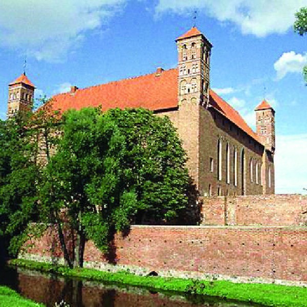 Ciekawe, kto i za ile kupi kawałek zamku w Lidzbarku Warmińskim...