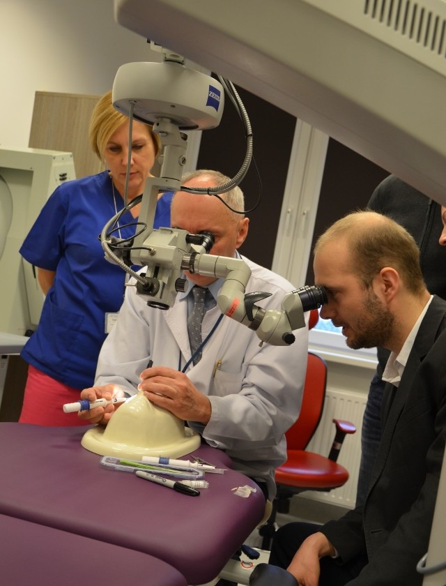 Po raz pierwszy w północnej Polsce lekarze wszczepili pacjentom żelowe implanty