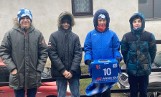 Młodzi piłkarze Kopalni Talentów Moravia Morawica kwestowali w szczytnym celu przed kościołem w Bilczy