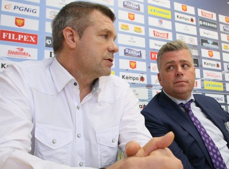 Bogdan Wenta (z lewej) i Bertus Servaas podczas konferencji...
