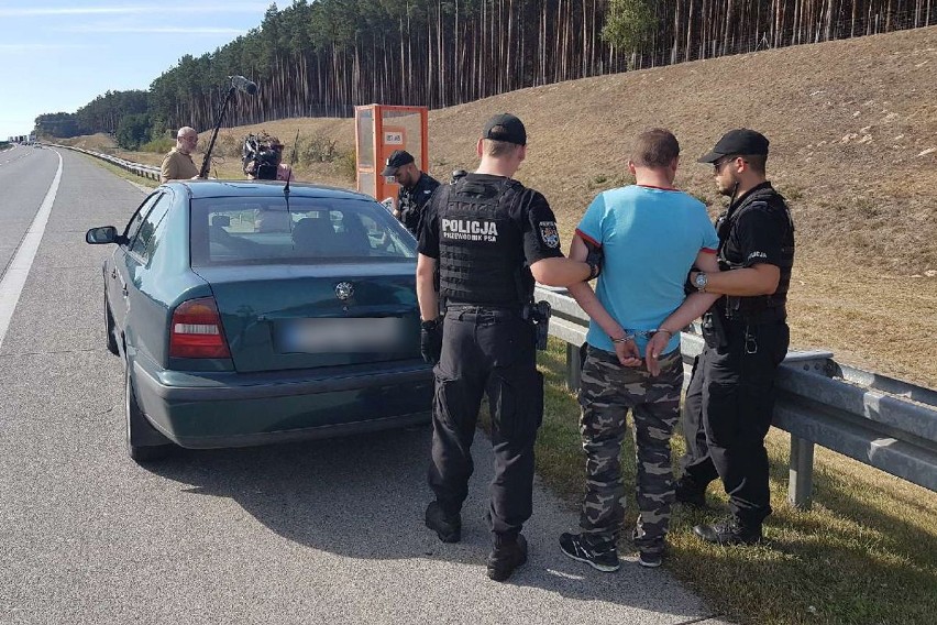 Pijany kierowca został zatrzymany na autostradzie A2.