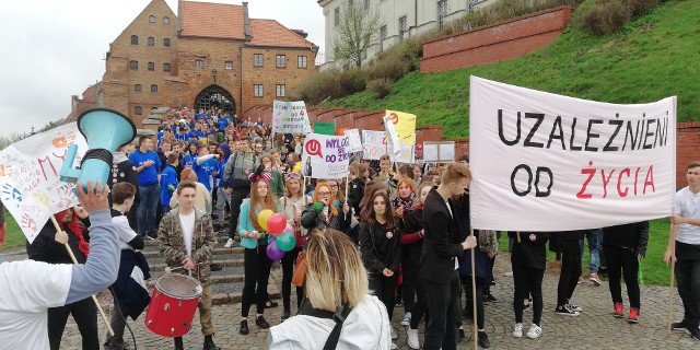 Ruszyły Grudziądzkie Dni Trzeźwości. Otworzył je marsz przez centrum Grudziądza i impreza integracyjna w marinie.