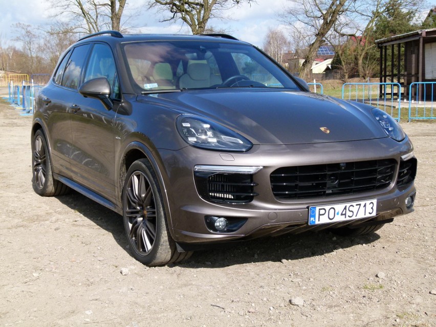 Porsche Cayenne Diesel S 4.2 V8...