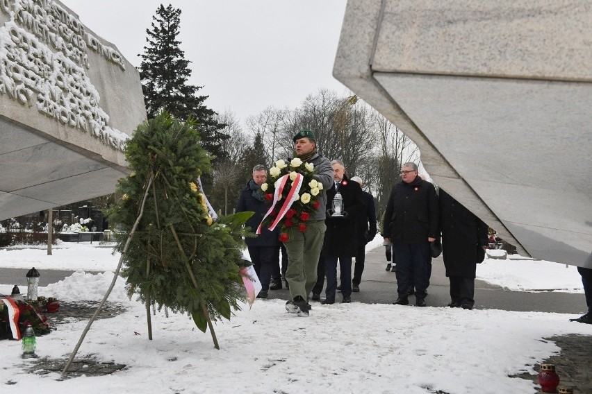 Trwają obchody 103 rocznicy wybuchu Powstania...