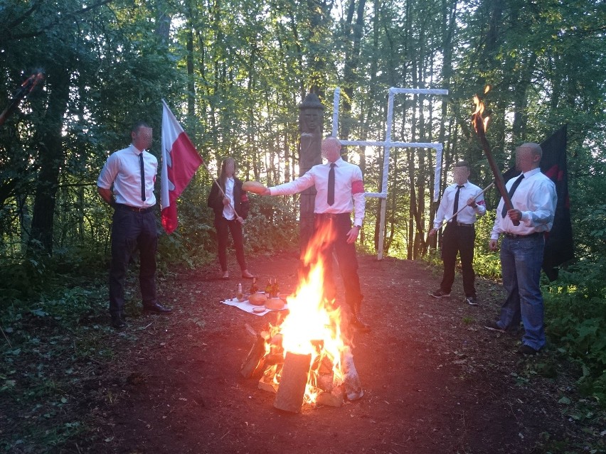 Takie zdjęcia pojawiły się niedawno na stronie internetowej...