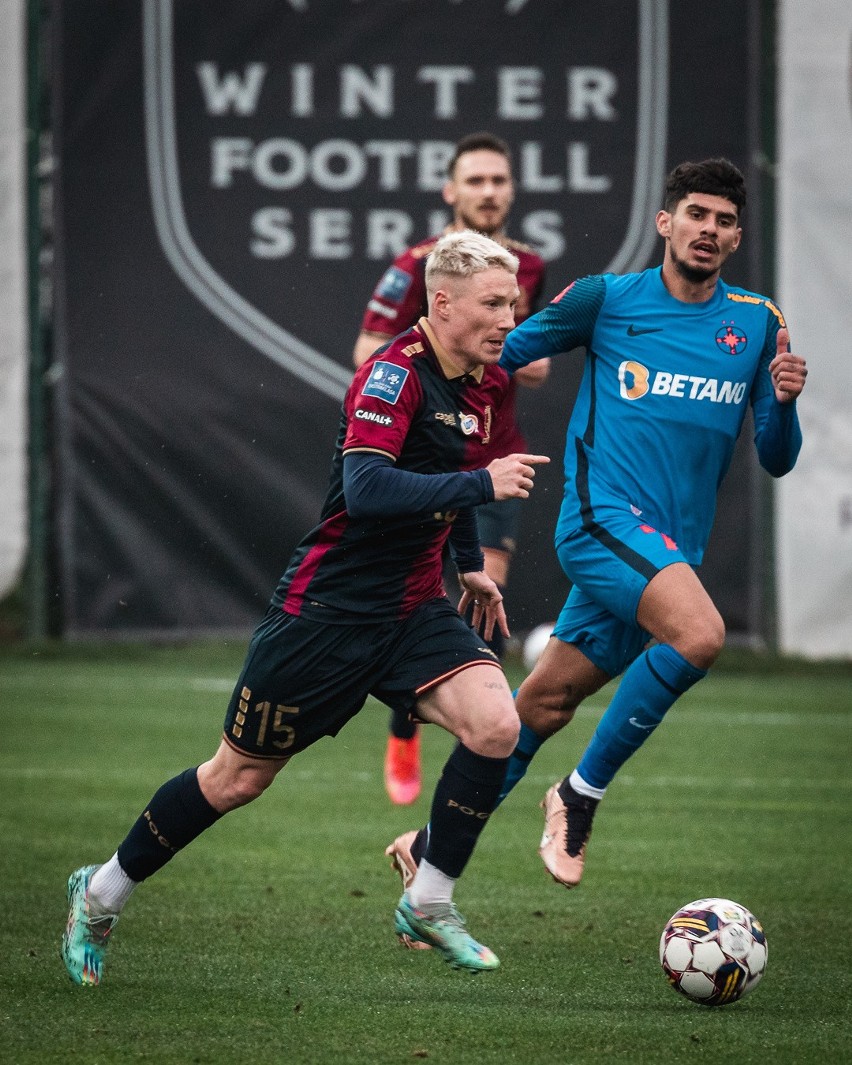 Pogoń Szczecin pokonała 2:0 FCSB Bukareszt.