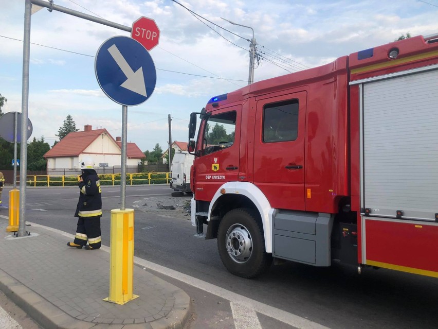 Wypadek na DK 65 w Knyszynie. W zderzeniu dwóch busów...