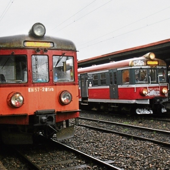 Pasażerowie od grudnia będą mogli jeździć nowym pociągiem do Wrocławia