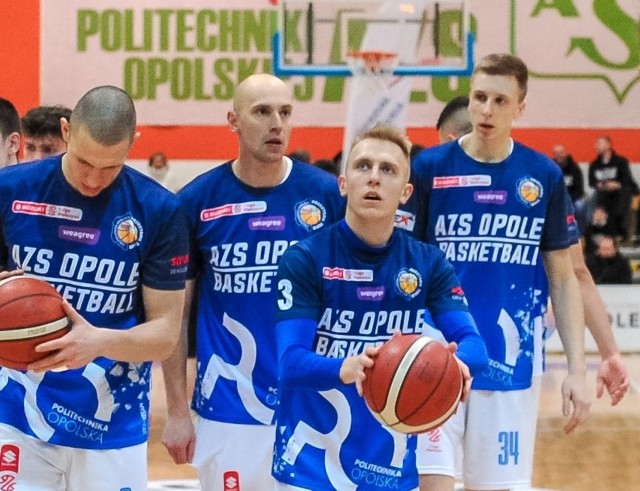 Koszykarze z Opola na własnym terenie są właściwie niezawodni.