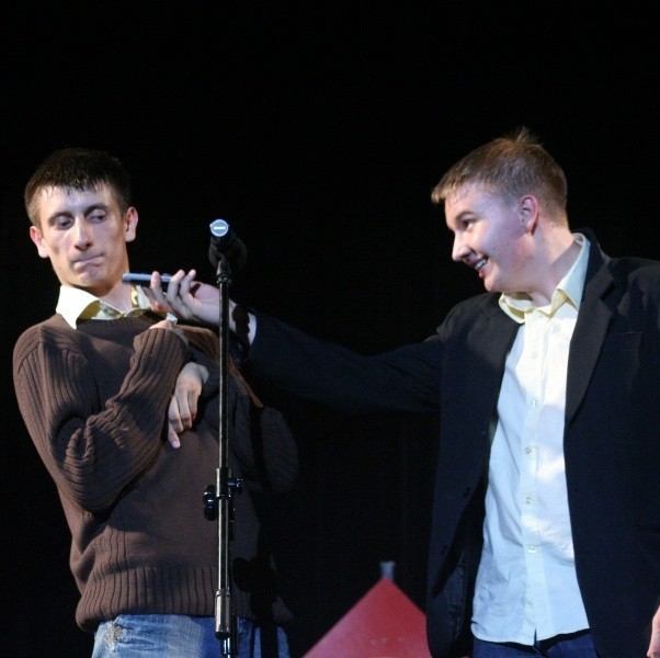 SmalBiznes poprawiał swoje notowania z występu na występ, aż zajął pierwsze miejsce V edycji Ligi Kabaretów