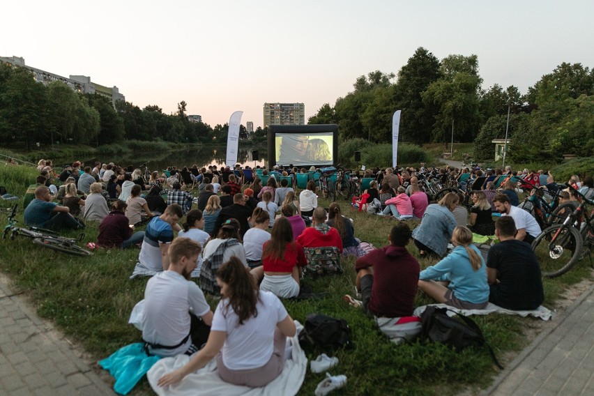 W piątkowy (15 lipca) wieczór nad dawnej plaży nad Balatonem...