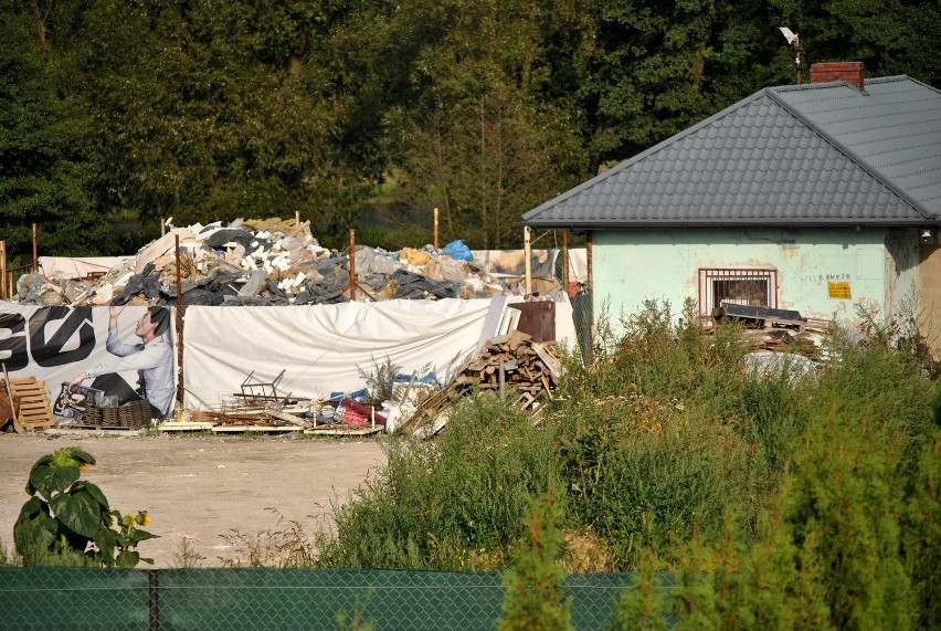 Mieszkańcy Dominowa nie chcą składowiska odpadów w swojej wsi (ZDJĘCIA)