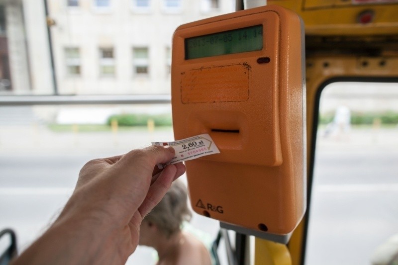 Gapowicz rekordzista uzbierał 25 mandatów. W pojazdach MPK bedą konduktorzy?