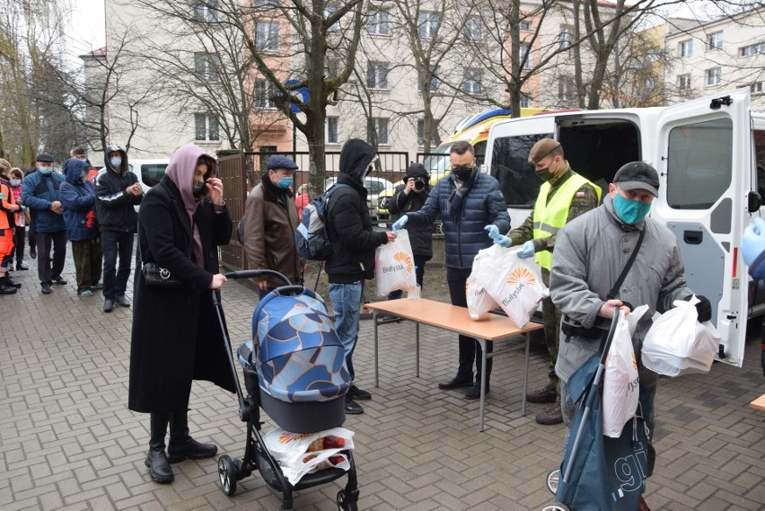 Fundacja Rodziny Czarneckich w Wielką Sobotę wyda paczki żywnościowe dla ubogich białostoczan