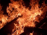 Pożar domu: Dwie osoby nie żyją. Do pożaru mogło dojść podczas wędzenia mięsa.