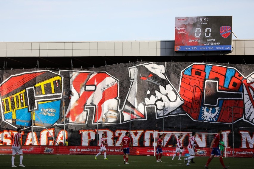 Kibice na meczu Cracovia - Raków