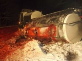 Ciężarówka ze zwierzęcą krwią zderzyła się z "golfem"! (zdjęcia)