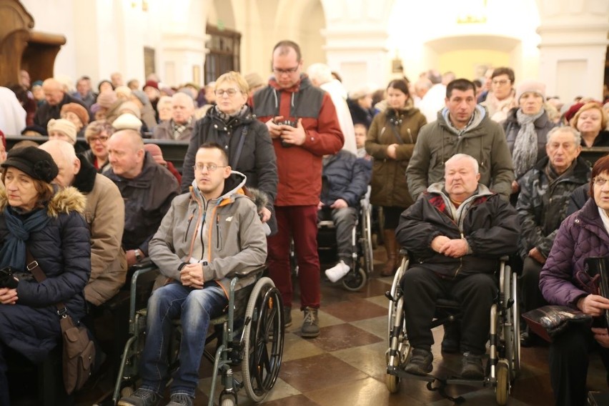 Diecezjalny Dzień Chorych w Sandomierzu z koncertem Haliny Frąckowiak (DUŻO ZDJĘĆ)