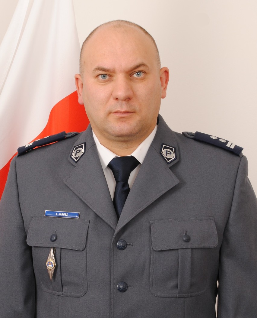 Młodszy inspektor Adam Jarosz, komendant Komisariatu Policji...
