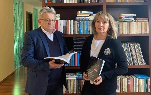 Na zdjęciu autorzy publikacji: dr Dorota Potwora i dr Witold Potwora.